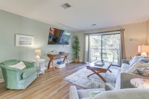 Image of Hilton Head Condo Walk to Coligny Beach and Plaza!