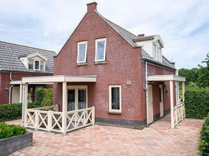 Image of Holiday Home on the Water With Veranda