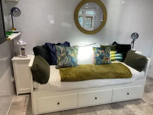 Image of Oakwood Cabin Retreat in Bexleyheath