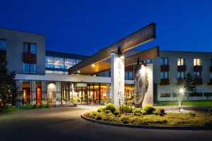 Image of Linsberg Asia Hotel, Spa & Therme - Adults Only