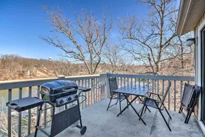 Image of Pool and Lake Access Waterfront Osage Beach Retreat