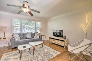 Image of Contemporary Athens Home Less Than 2 Miles to UGA!