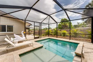Image of Nokomis Home w/ Screened Pool, 3 Mi to Beaches!