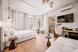 Image of Plānis Str Urban Suites by Semavί