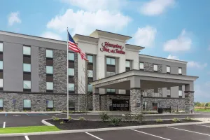 Image of Hampton Inn & Suites Xenia Dayton