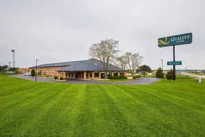 Image of Quality Inn Waverly