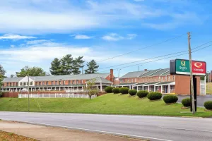 Image of Econo Lodge Waynesboro - Skyline Drive