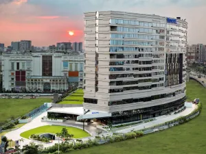 Image of Novotel Kolkata Hotel and Residences