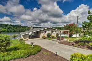 Image of Lakefront Hiwassee Home with Private Dock and Deck!