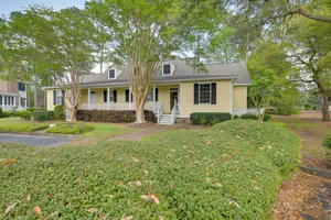Image of Cottage with Deck and Pool Access about 6 Mi to Beach