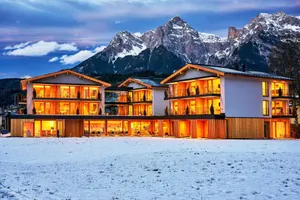 Image of Wellness und Brunch Hotel MorgenZeit beheizter Naturteich Genuss Frühstück bis 13 Uhr Hochkönig Sommercard