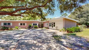 Image of Coastal Breezes 4 Bedroom Home