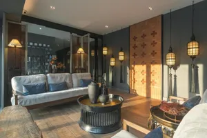 Image of L Nimman
