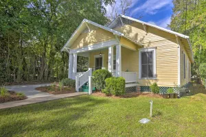 Image of Thomasville Cottage Near The Big Oak and Downtown!