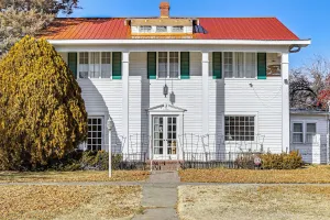Image of Half-mi to Atwood Lake: Spacious Home!