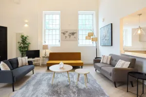 Image of Central Tadworth Flat