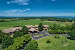 Image of Round Hill Inn