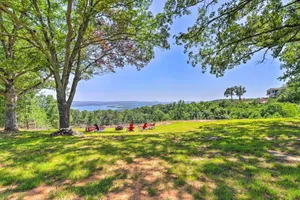 Image of Lakeview Edgemont Escape with Fire Pit and Grill!