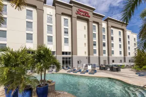 Image of Hampton Inn & Suites Fort Myers - Colonial Blvd
