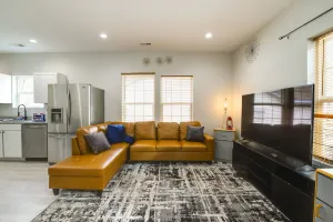 Image of Modern & Pet-friendly Home: 3 Mi to Dtwn Knoxville