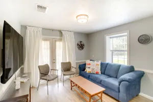 Image of Cozy Shenandoah Home Less Than 2 Mi to The Woodlands Mall!
