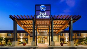 Image of Best Western West Towne Suites