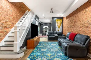 Image of Historic Rowe House 2br 2.5ba Cityscape View 2 Bedroom Home by RedAwning