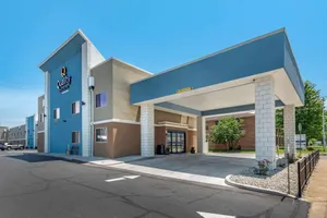 Image of Quality Inn & Suites Evansville Downtown