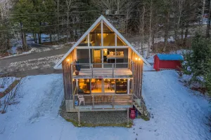 Image of Classic Stowe Ski Chalet chalet