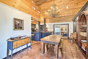 Image of Eclectic Osage Cottage in Historic District