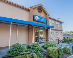 Image of Comfort Inn On the Bay