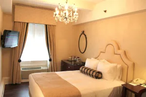 Image of Molly Pitcher Inn