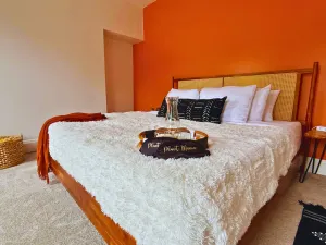 Image of Jungle House Luxury Stays - Columbus Downtown Short North