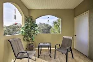 Image of WFH Away from Home! FREE Wi-Fi and Parking, 4mi to Clearwater Beach