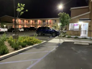 Image of Desert Inn Motel