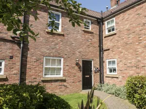 Image of White Rose Apartment