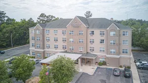 Image of Country Inn & Suites by Radisson, Tallahassee-University Area, FL
