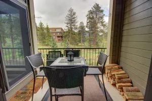 Image of Pines 2047 by SummitCove Lodging