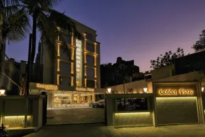 Image of Golden Plaza