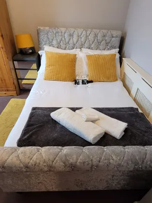 Image of Beautiful 2-bed Apartment in Manchester