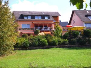 Image of "moselblick" Modern Retreat
