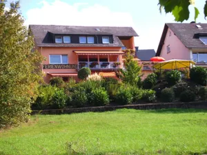 Image of "moselblick" Modern Retreat