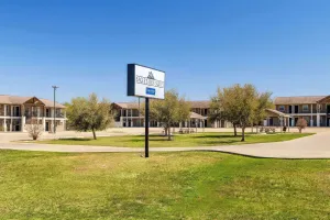 Image of Eagle's Den Three Rivers Texas a Travelodge by Wyndham