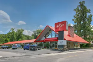 Image of Belle Aire Motel - Downtown Convention Center - Gatlinburg