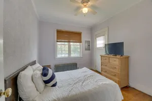 Image of Lovely Apartment in Long Beach 3 Blocks to Ocean!