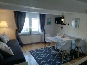 Image of NiJole Apartment