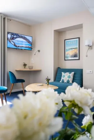 Image of Un Hotel sur le Port