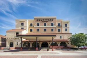 Image of Courtyard by Marriott Wichita at Old Town