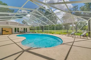 Image of Cozy Ocala Retreat with Pool, Screened Lanai!