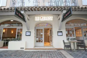 Image of Brit Hotel Confort Le Revest Sainte-Maxime
